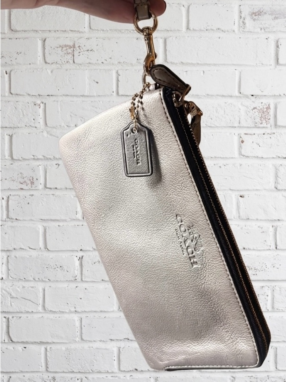 Coach Metallic Gold Leather Zip Wristlet - Picture 2 of 7